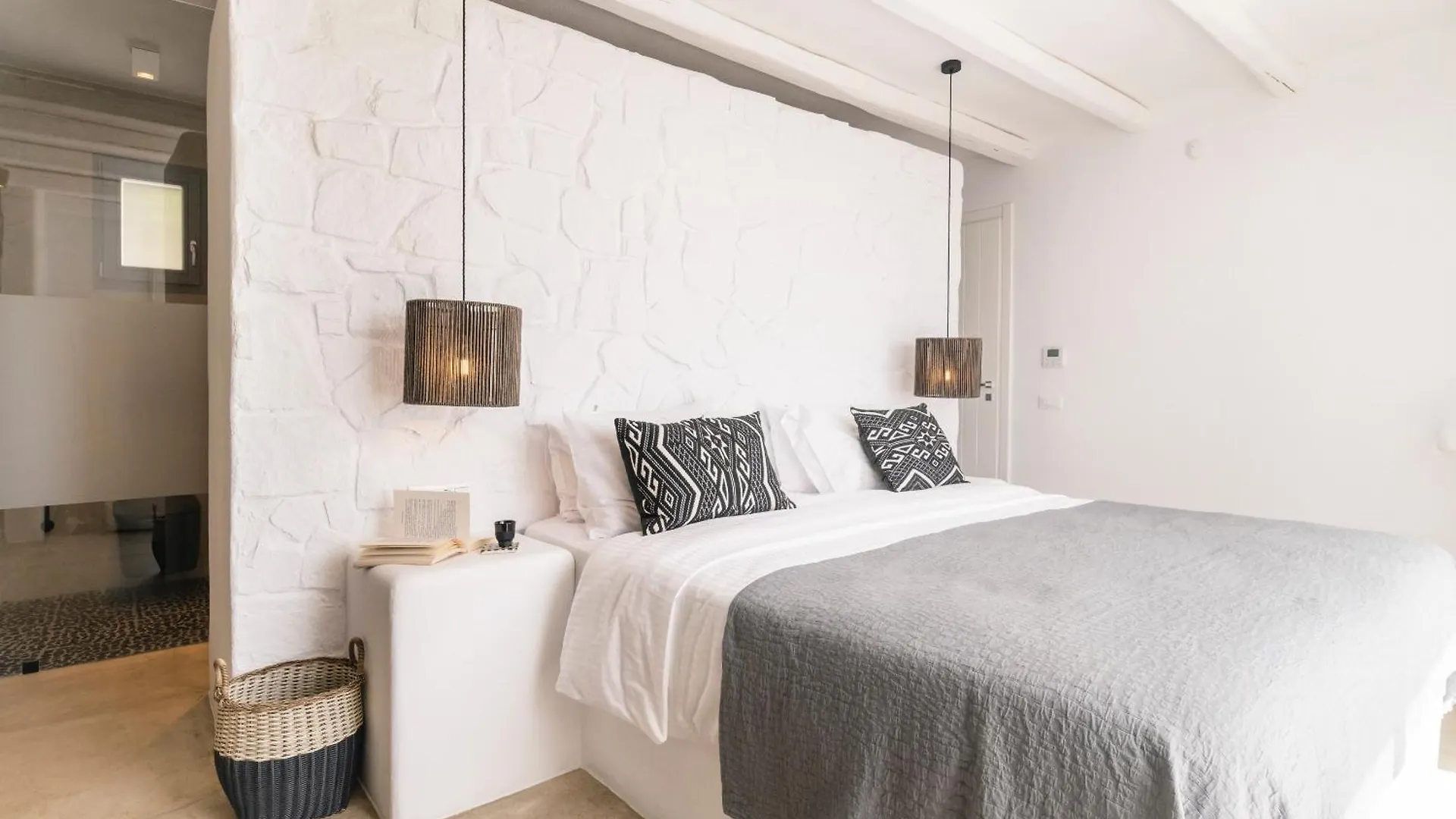 Villa Paoli - Private Pool, Sea View & Jacuzzi Mykonos Town