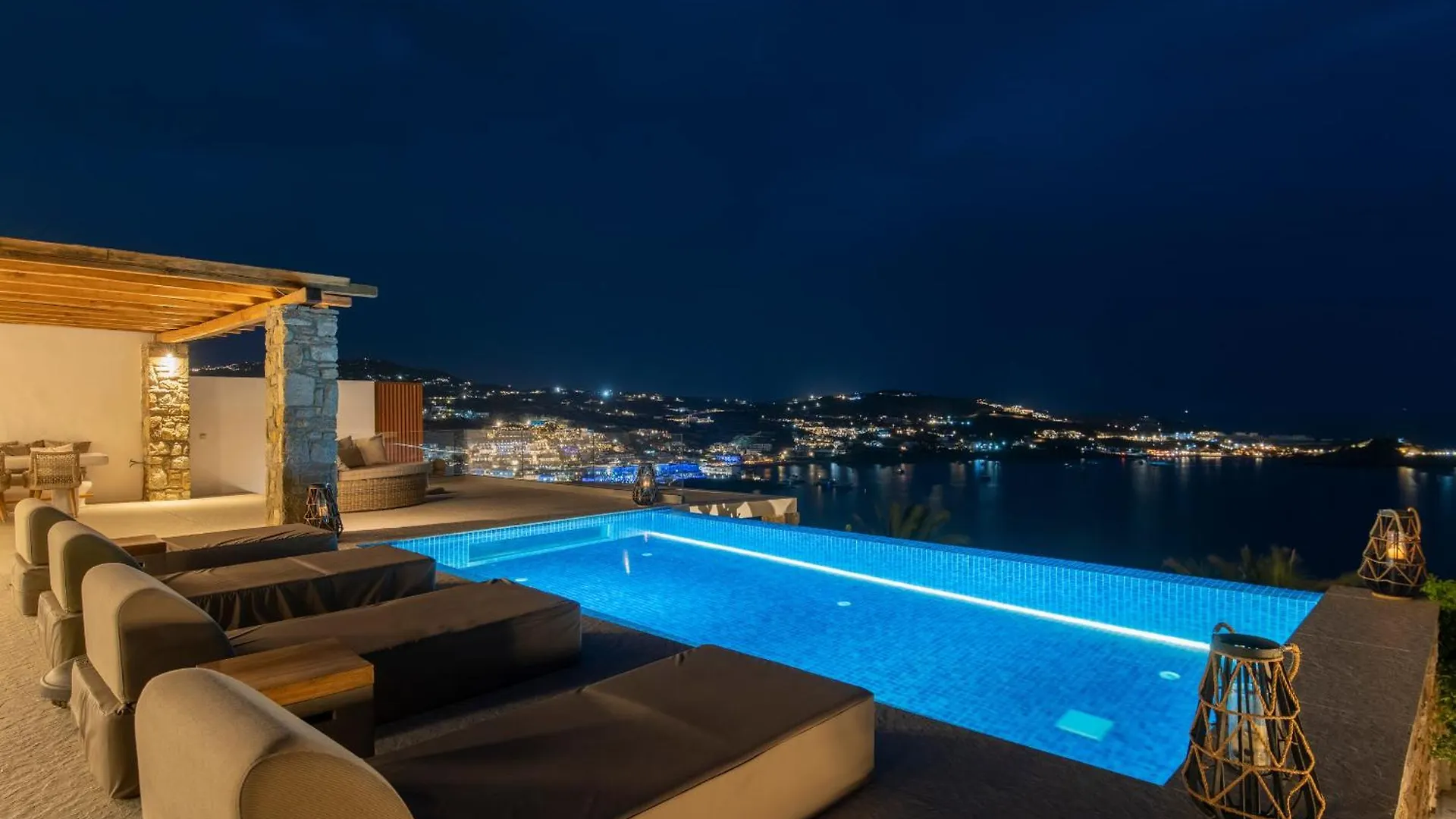Villa Paoli - Private Pool, Sea View & Jacuzzi Mykonos Town