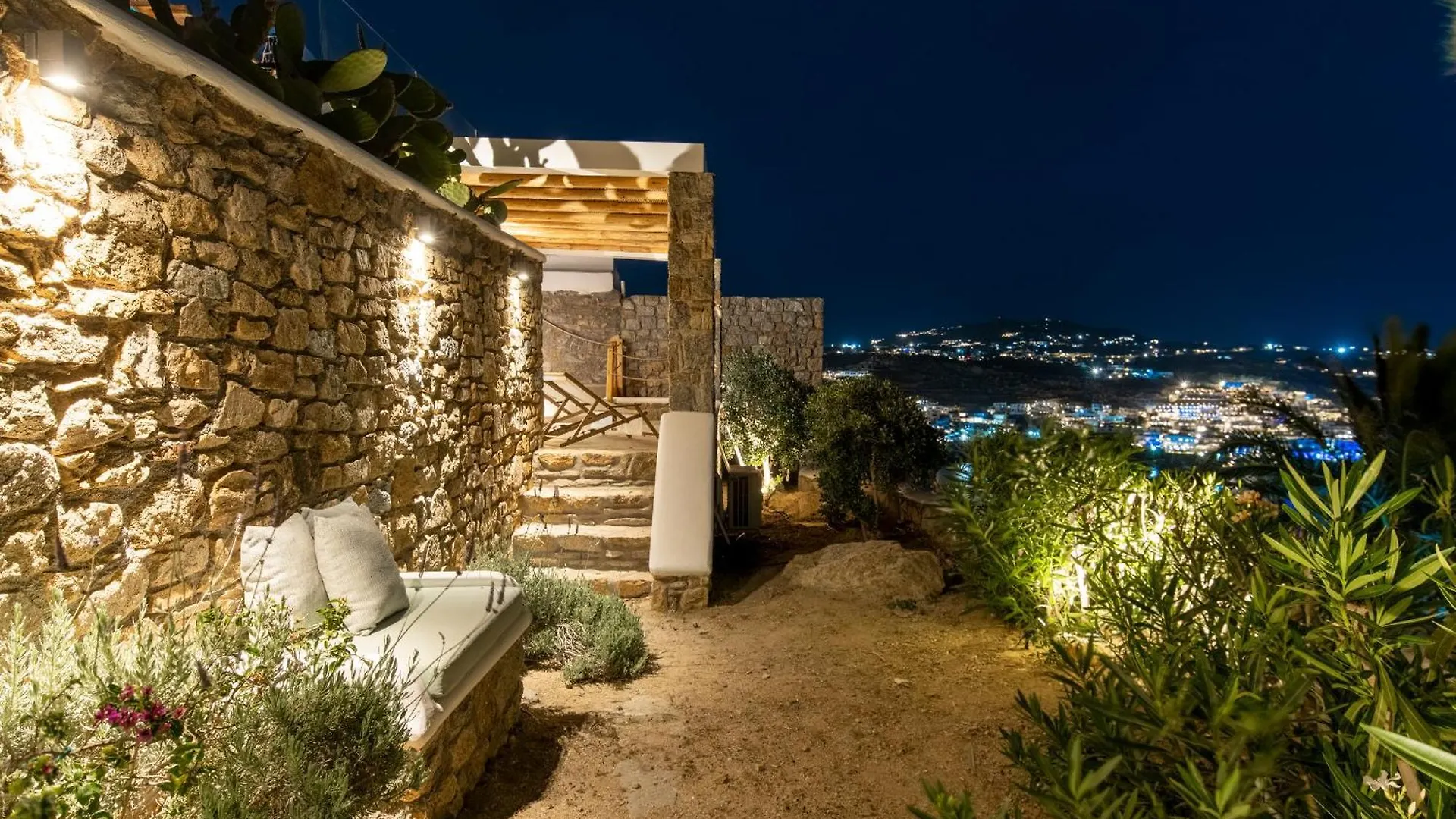 Villa Paoli - Private Pool, Sea View & Jacuzzi Mykonos Town